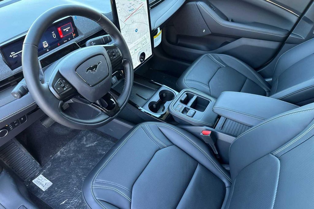 2026 FORD MUSTANG MACH-E PREMIUM photo 7