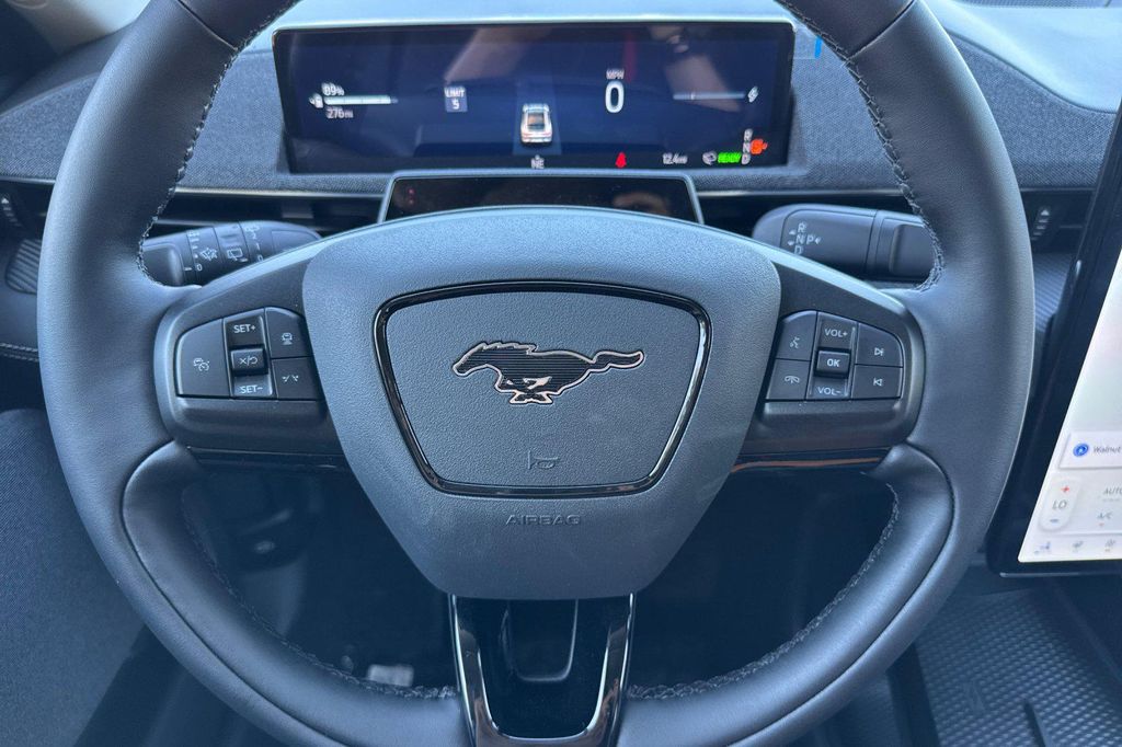 صورة مصغرة 28 لـ 2026 FORD MUSTANG MACH-E PREMIUM