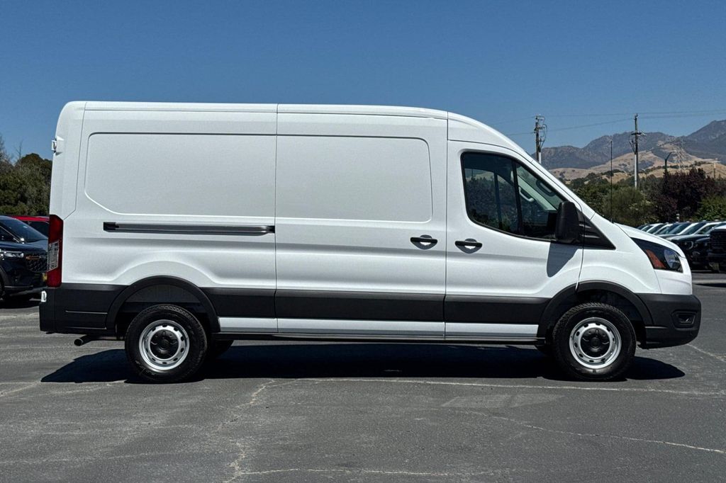 2026 FORD TRANSIT-250 BASE — фото 3