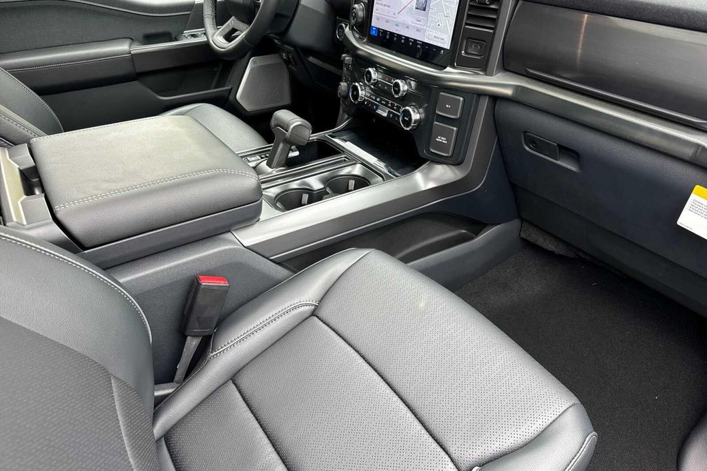 2026 FORD F-150 LARIAT 缩略图 12