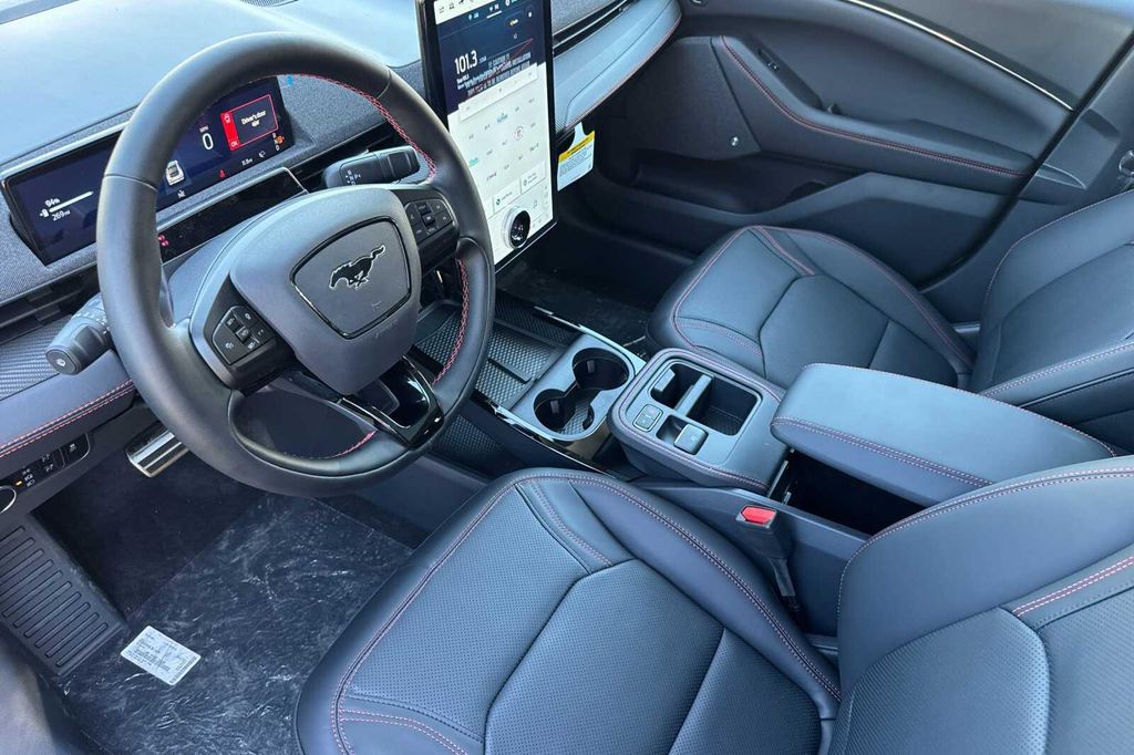2026 FORD MUSTANG MACH-E PREMIUM photo 7