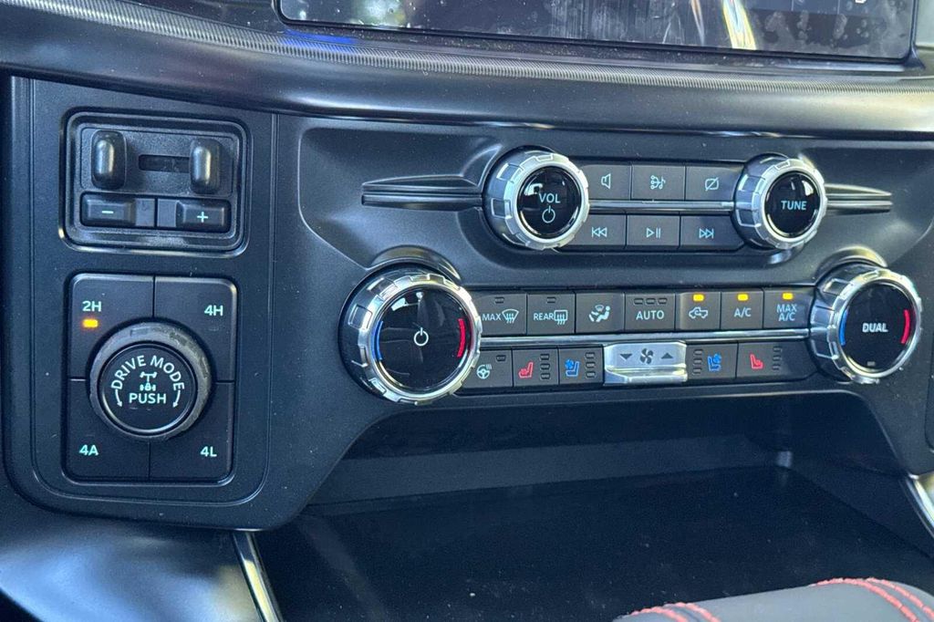 2026 FORD F-150 RAPTOR 缩略图 17