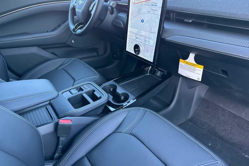 2026 FORD MUSTANG MACH-E PREMIUM 缩略图 13