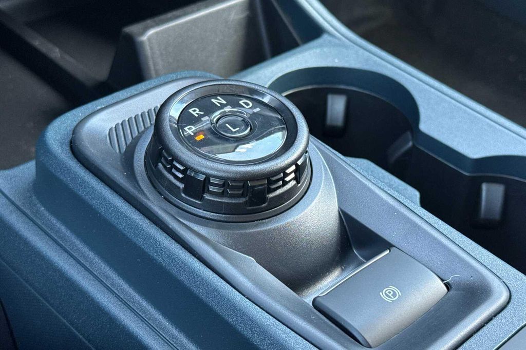 2026 FORD MAVERICK XL — миниатюра 17