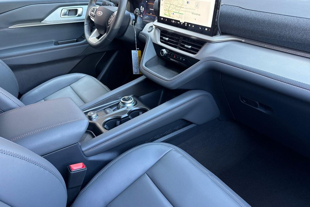صورة مصغرة 14 لـ 2026 FORD EXPLORER ACTIVE