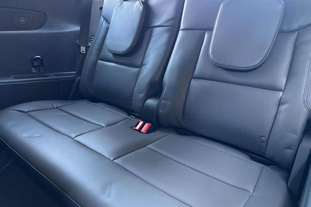 صورة مصغرة 12 لـ 2026 FORD EXPLORER ACTIVE