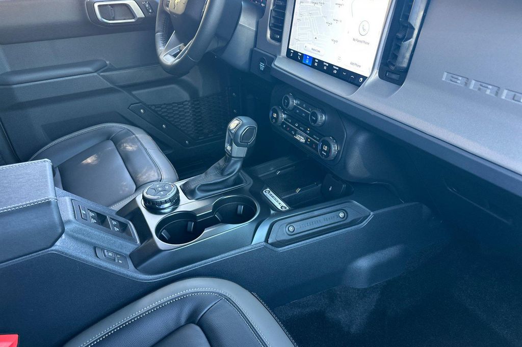 2026 FORD BRONCO OUTER BANKS — миниатюра 21