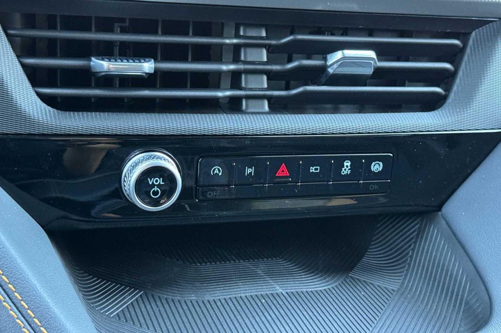 صورة مصغرة 19 لـ 2026 FORD EXPLORER TREMOR