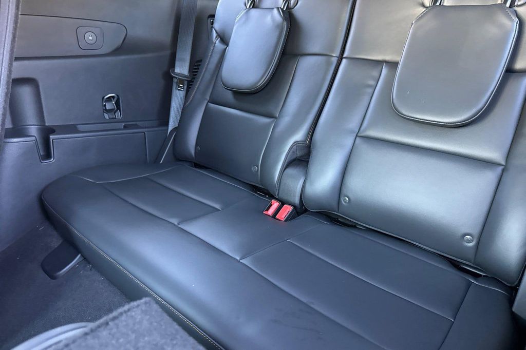 صورة مصغرة 12 لـ 2026 FORD EXPLORER TREMOR
