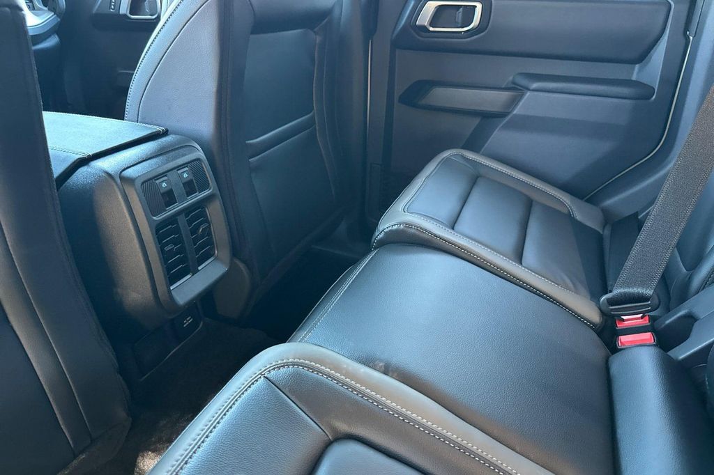 2026 FORD BRONCO OUTER BANKS — миниатюра 17