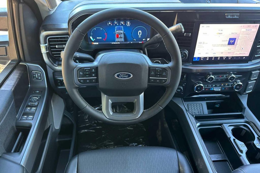2026 FORD F-250 LARIAT 缩略图 11