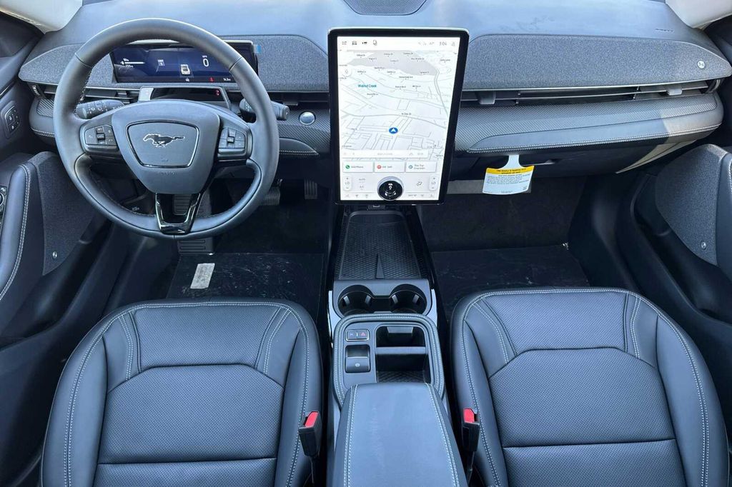 2026 FORD MUSTANG MACH-E PREMIUM — фото 10