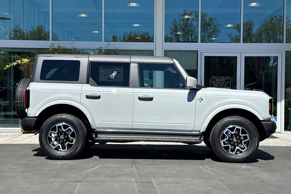 FORD BRONCO - 10