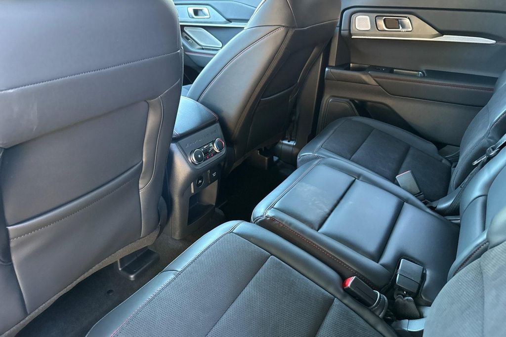 2026 FORD EXPLORER ST 照片 9