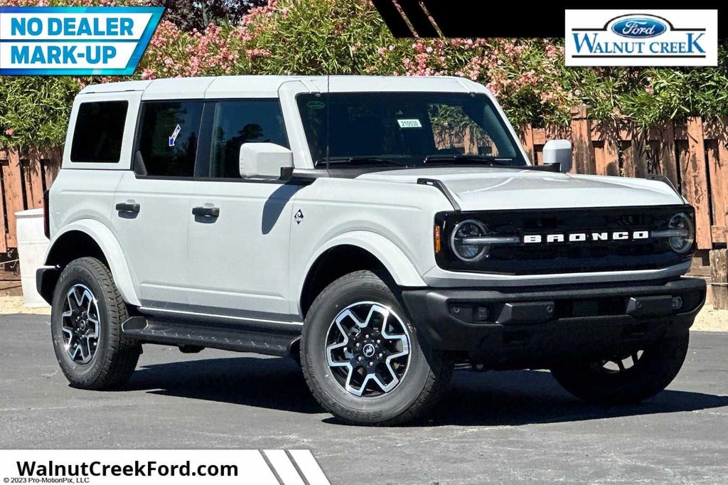 New 2026 Ford Bronco Outer Banks