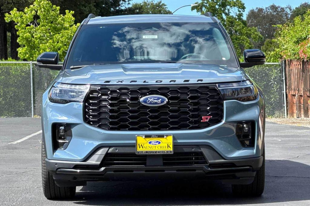 صورة مصغرة 13 لـ 2026 FORD EXPLORER ST