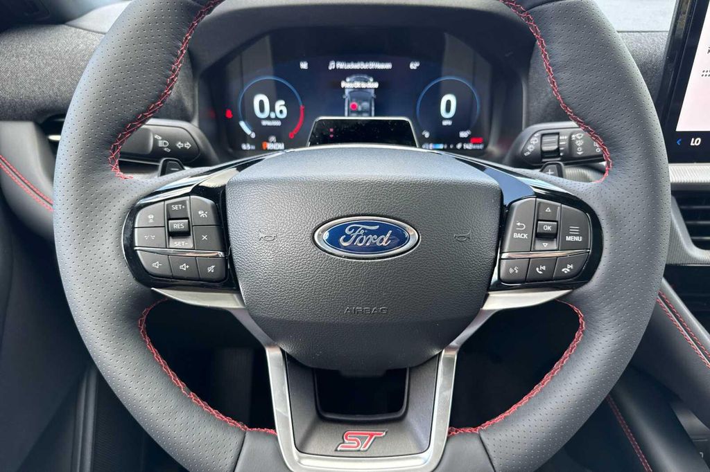 صورة مصغرة 29 لـ 2026 FORD EXPLORER ST