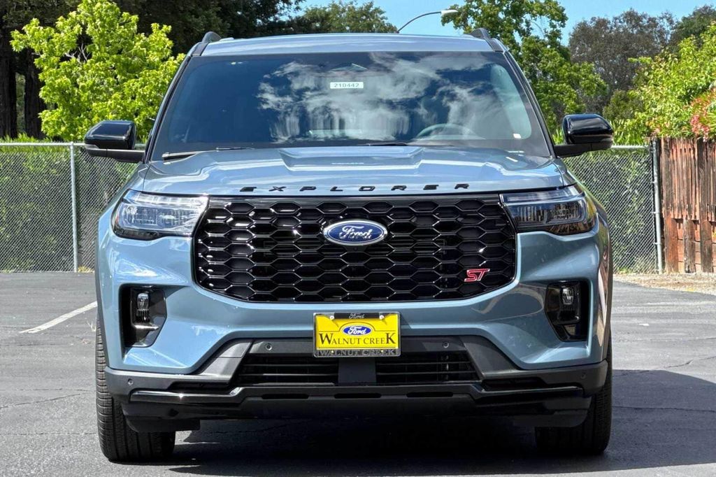 صورة 6 لـ 2026 FORD EXPLORER ST