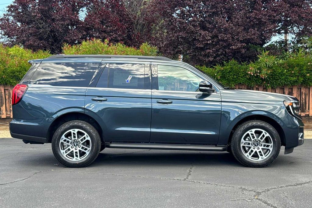 2026 FORD EXPEDITION ACTIVE — фото 10
