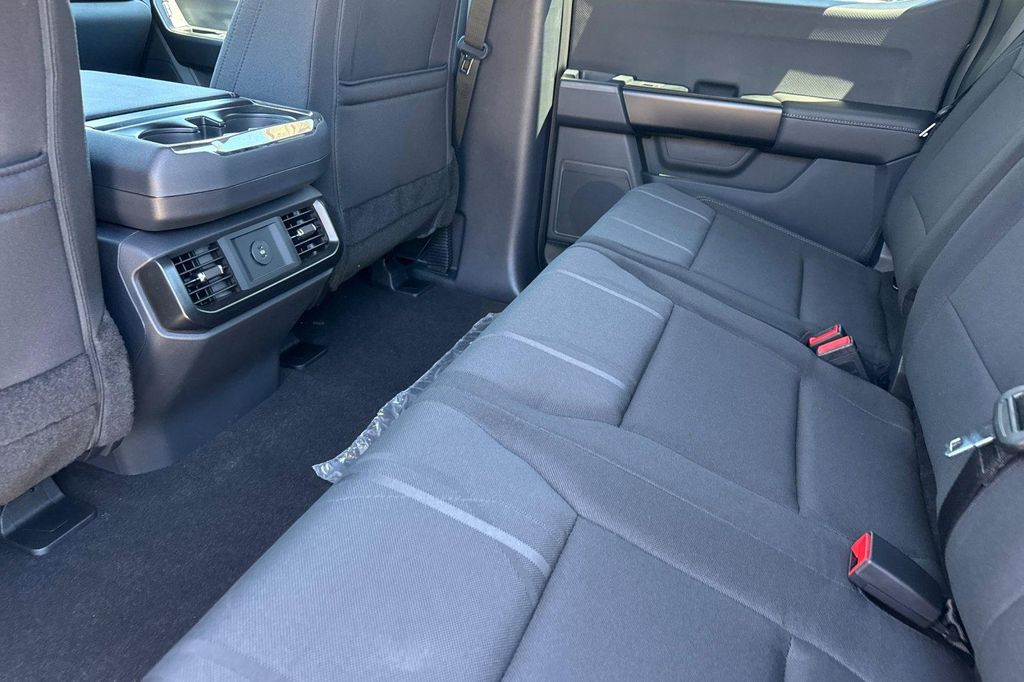 2026 FORD F-150 STX — фото 9