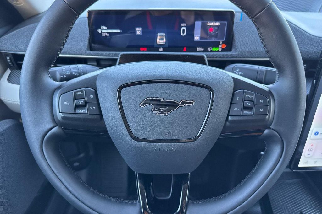 صورة مصغرة 28 لـ 2026 FORD MUSTANG MACH-E PREMIUM
