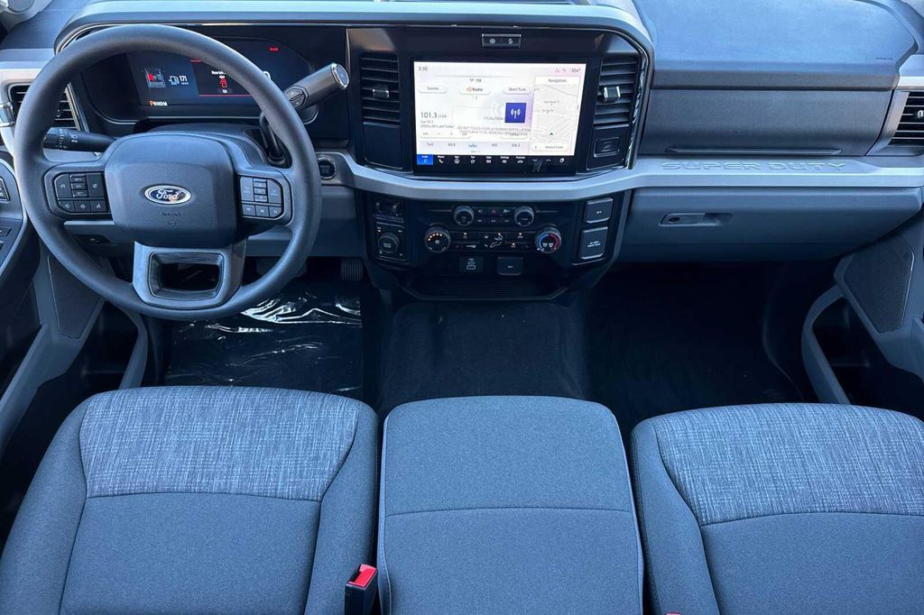 2026 FORD F-250 XLT — фото 10