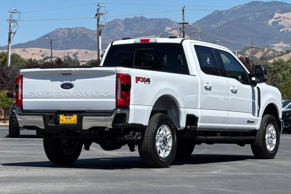 2026 FORD F-250 XLT — фото 4