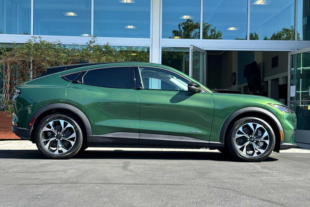 2026 FORD MUSTANG MACH-E SELECT 照片 3