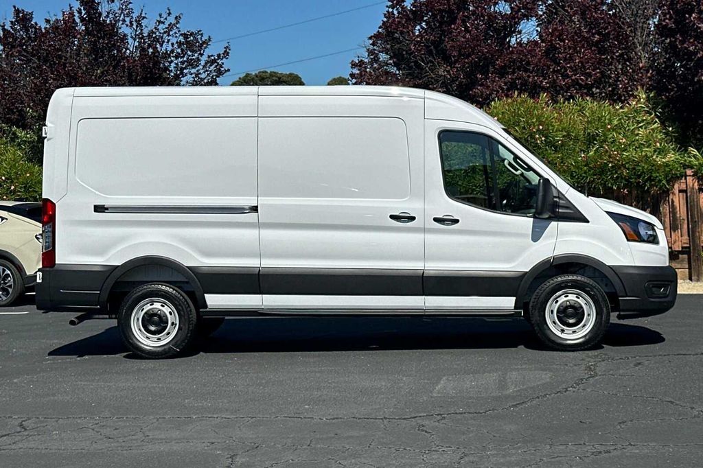 2026 FORD TRANSIT-250 BASE — фото 3