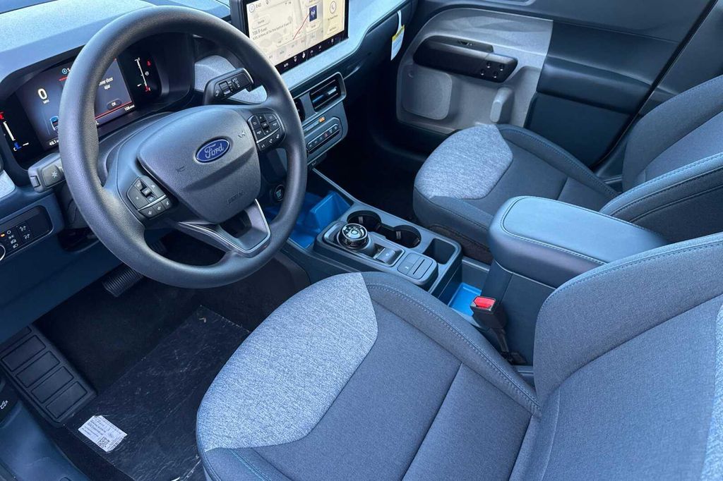 صورة 7 لـ 2026 FORD MAVERICK XLT