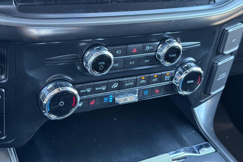 2026 FORD F-150 LARIAT thumbnail 17