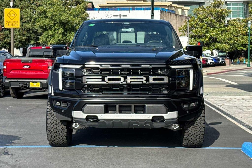 صورة 6 لـ 2026 FORD F-150 RAPTOR