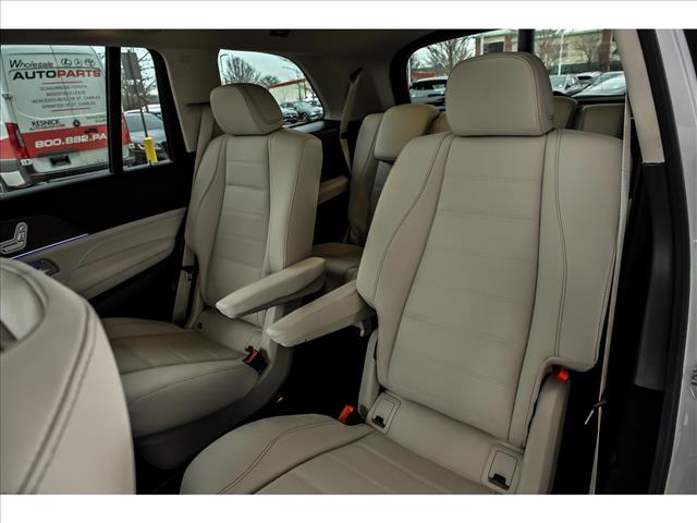 MERCEDES-BENZ GLS - 9