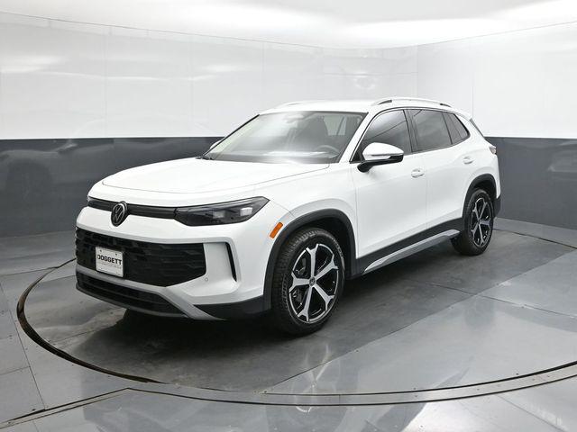 New 2026 Volkswagen Tiguan 2.0T SE