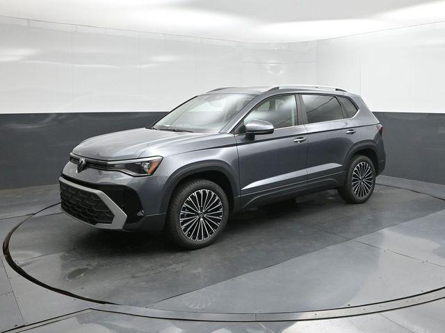 New 2026 Volkswagen Taos SE