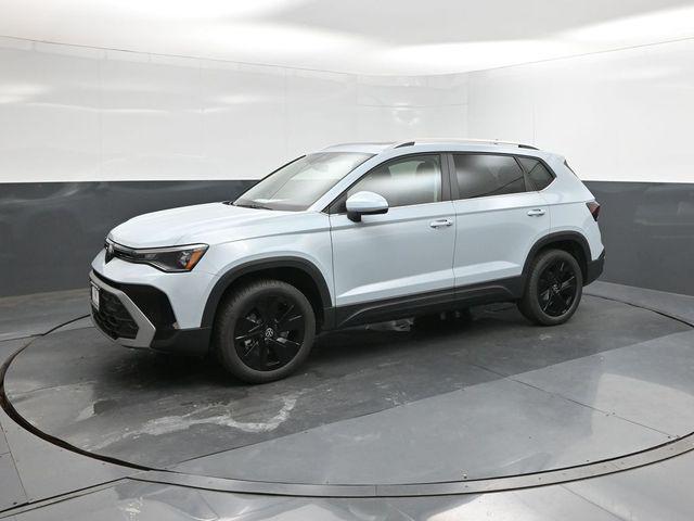 New 2026 Volkswagen Taos SE