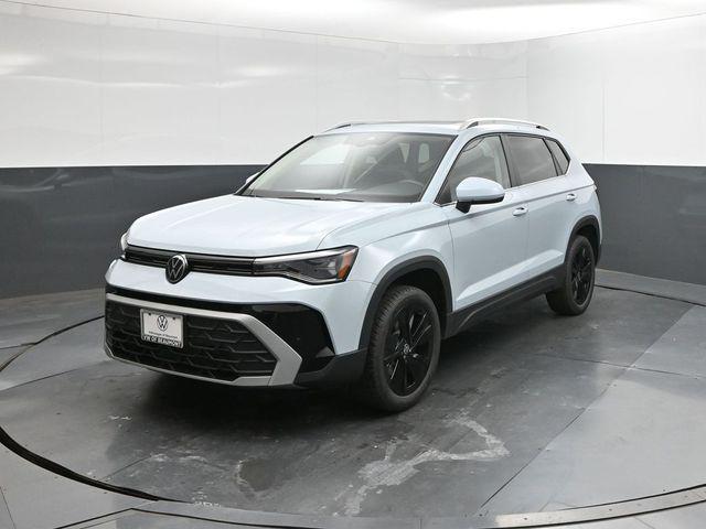 New 2026 Volkswagen Taos SE