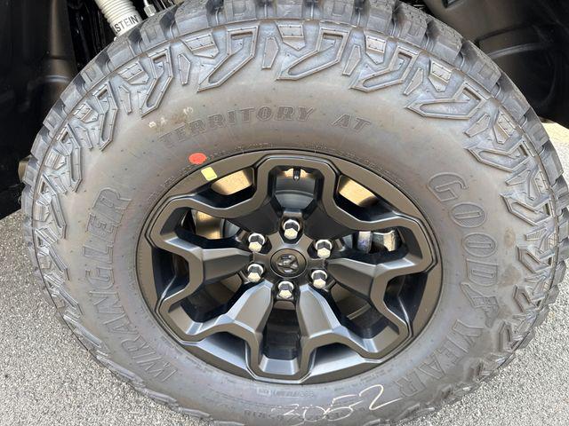 2026 RAM 1500 RHO CREW CAB 4X4 5'7' BOX — фото 8