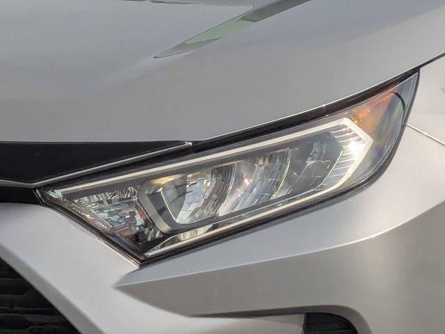 TOYOTA RAV4 - 9