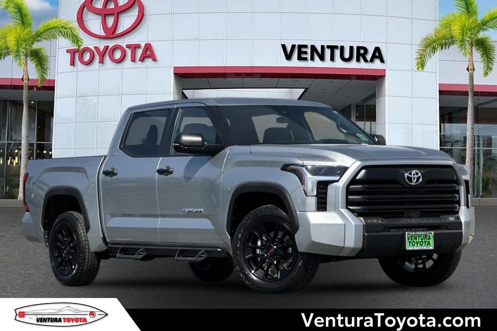 New 2026 Toyota Tundra SR5