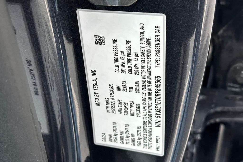 2024 Tesla MODEL 3 PERFORMANCE — миниатюра 27