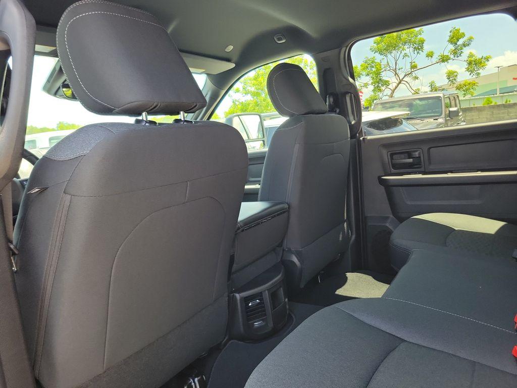 صورة مصغرة 11 لـ 2026 RAM 3500 TRADESMAN