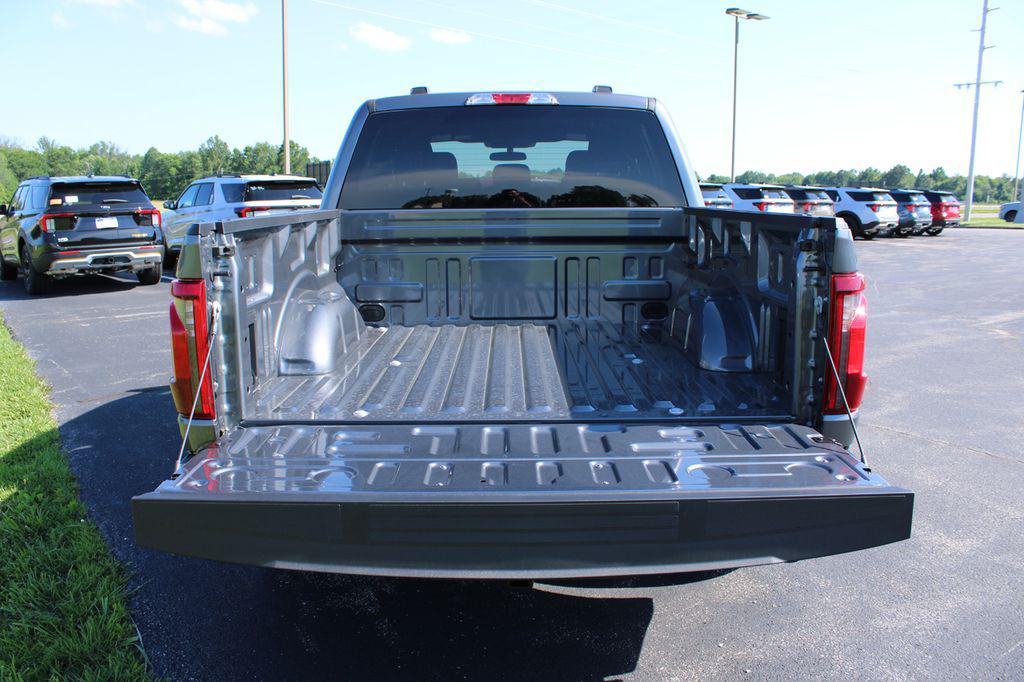 2026 FORD F-150 STX — миниатюра 11