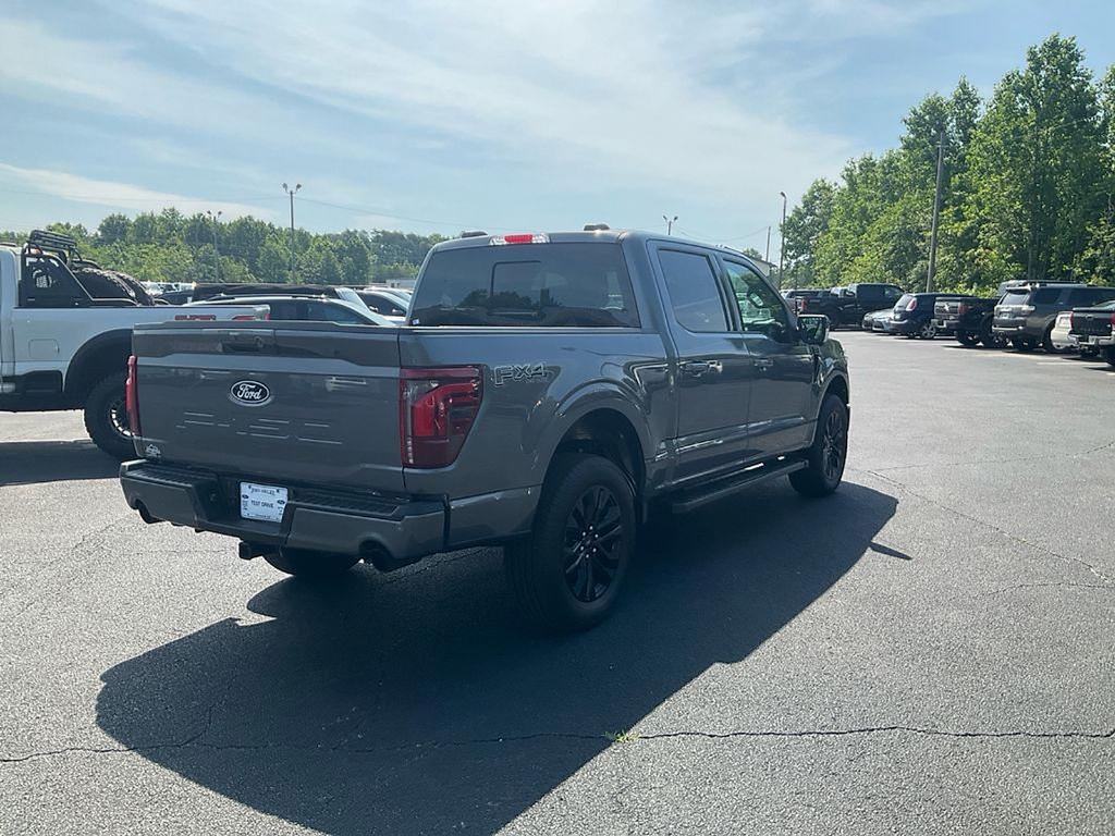 2026 FORD F-150 LARIAT photo 5