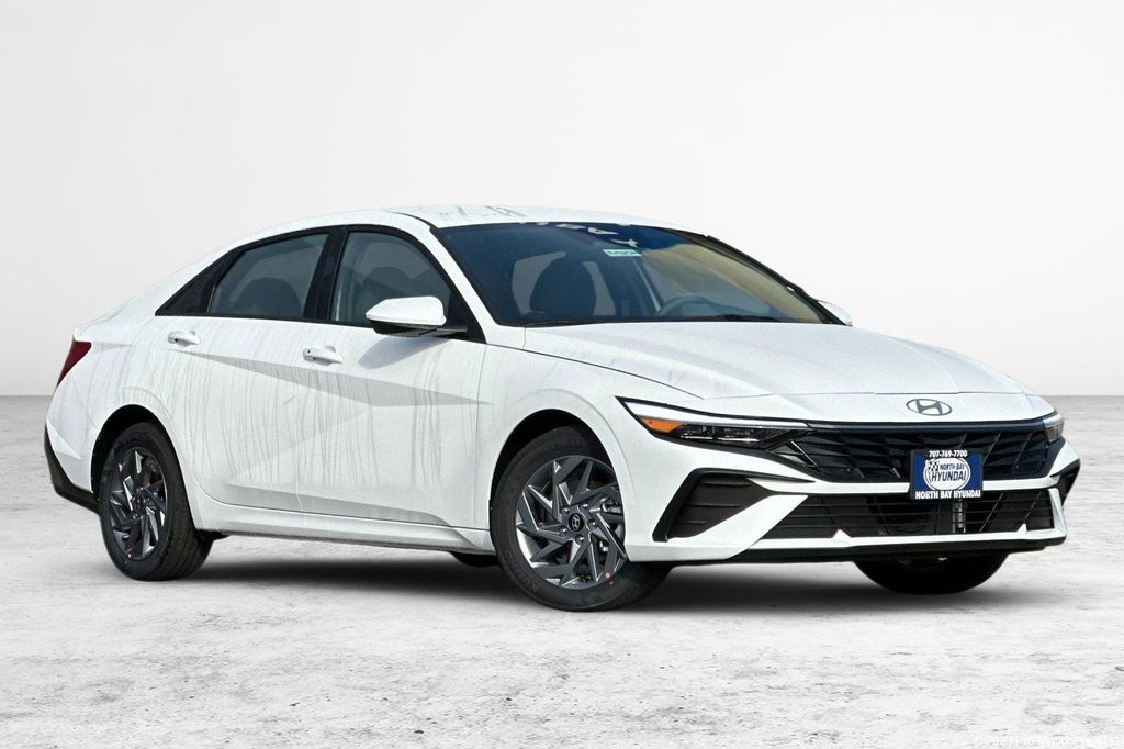 New 2026 Hyundai ELANTRA HEV Blue