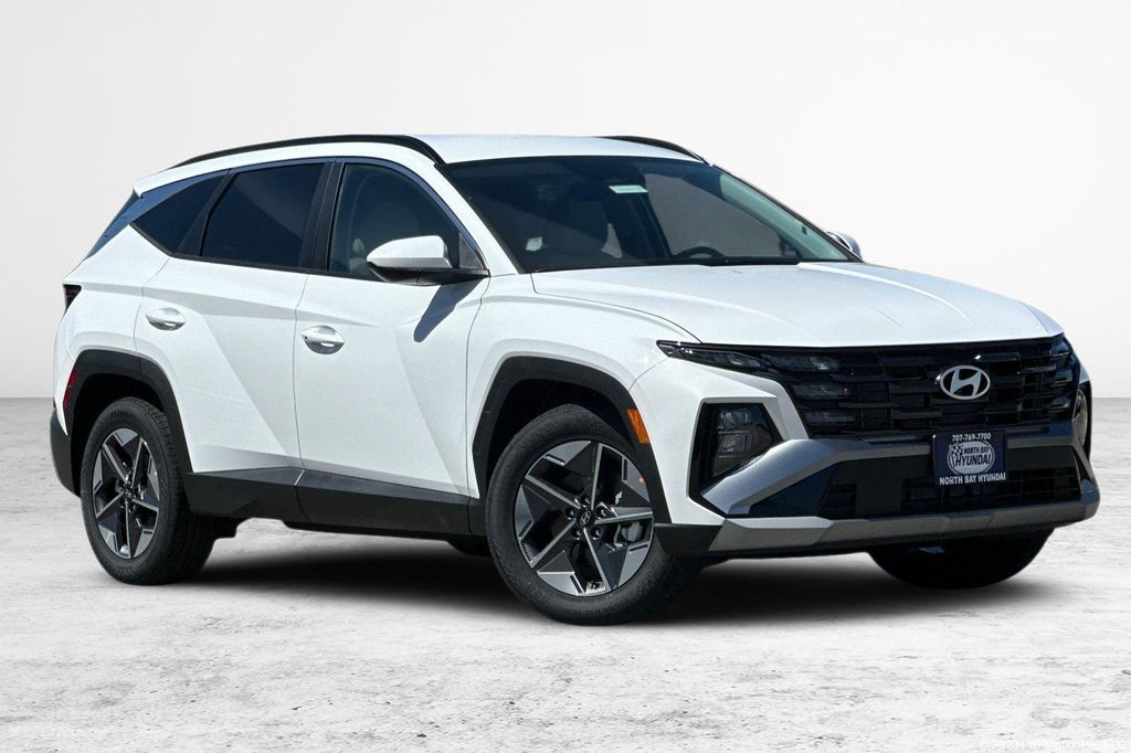 New 2026 Hyundai TUCSON SEL