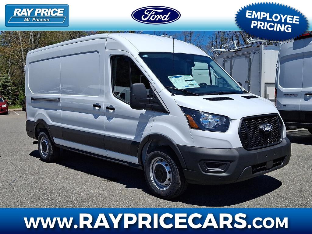 New 2026 Ford Transit-250 148 WB Medium Roof Cargo