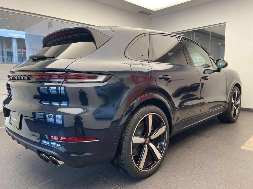 PORSCHE CAYENNE - 7