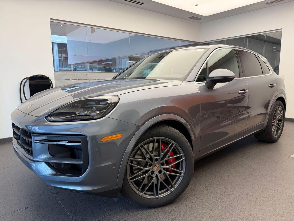 New 2026 Porsche Cayenne S