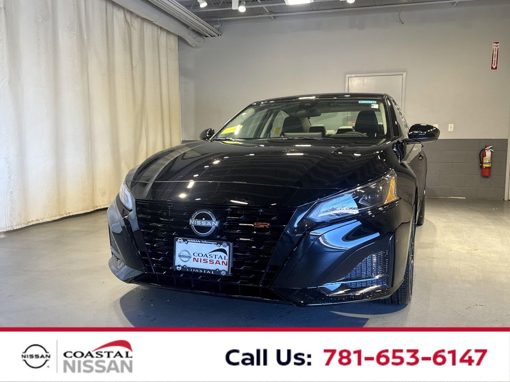 New 2026 Nissan Altima SR AWD